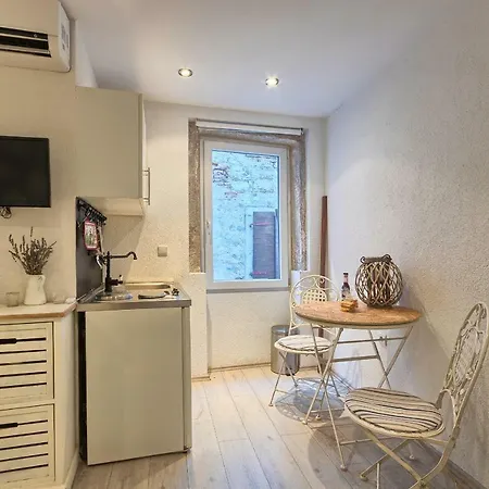 Davor Apartmán *